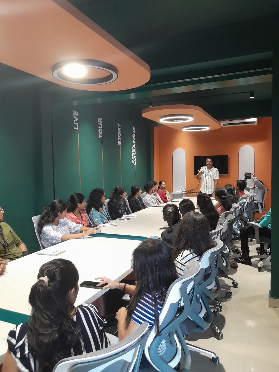 Internship/projects in saar